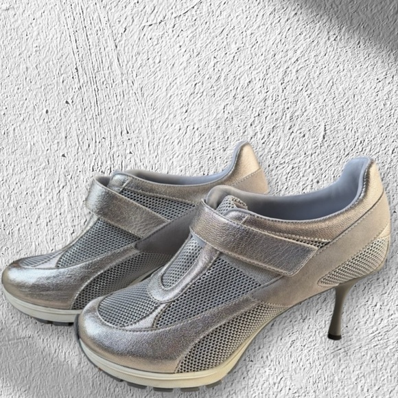 Sneex “Tepper” Silver Limited Edition Leather Mesh Healed Sneakers Sz 8 - Picture 8 of 9